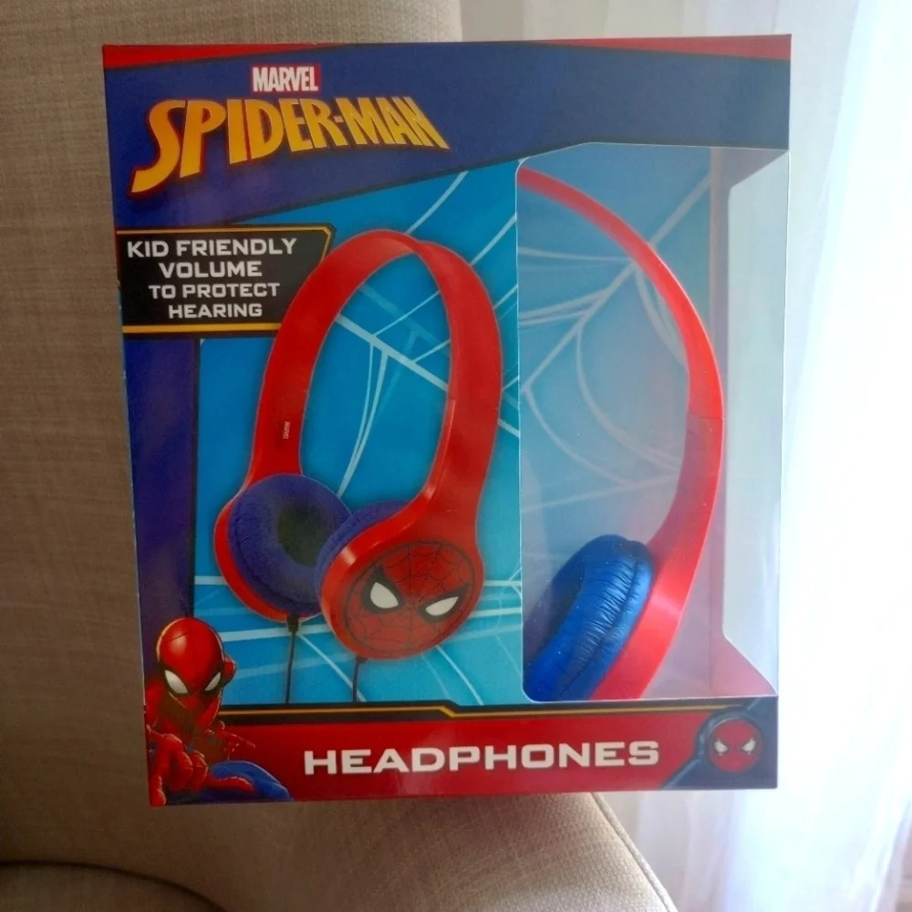 Spiderman kids headphones accessories women's children's red Blue ear buds